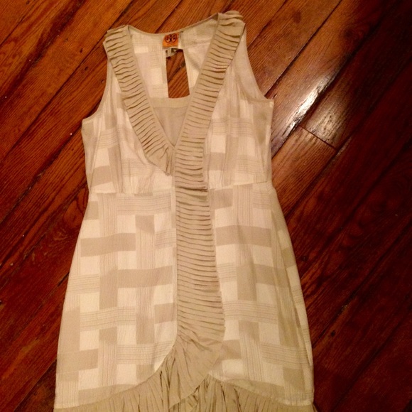 Tory Burch Dresses & Skirts - 🌼 Tori Burch Dress 🌼